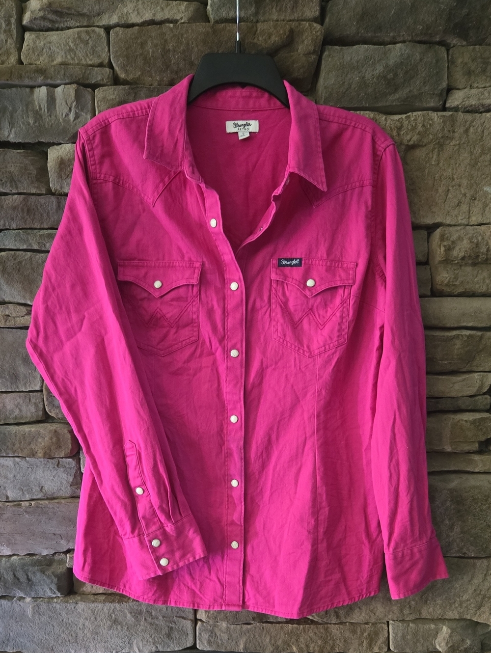 Wrangler Retro Women's Hot Pink Western Pearl Snap Shirt
